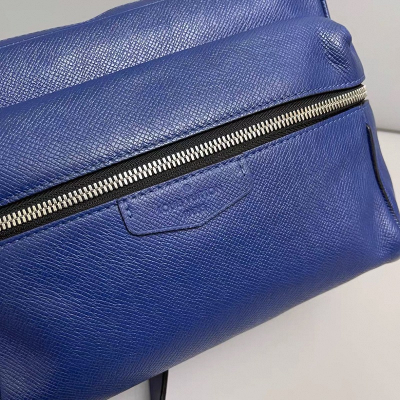 LV路易威登 男士藍色牛皮Outdoor郵差包-5