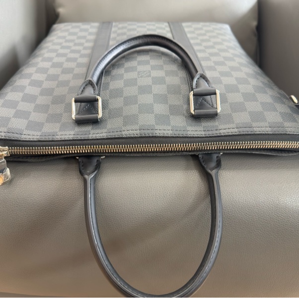 LV 路易威登 黑色棋盤格手提公文包 電腦包 尺寸35x37 。-9