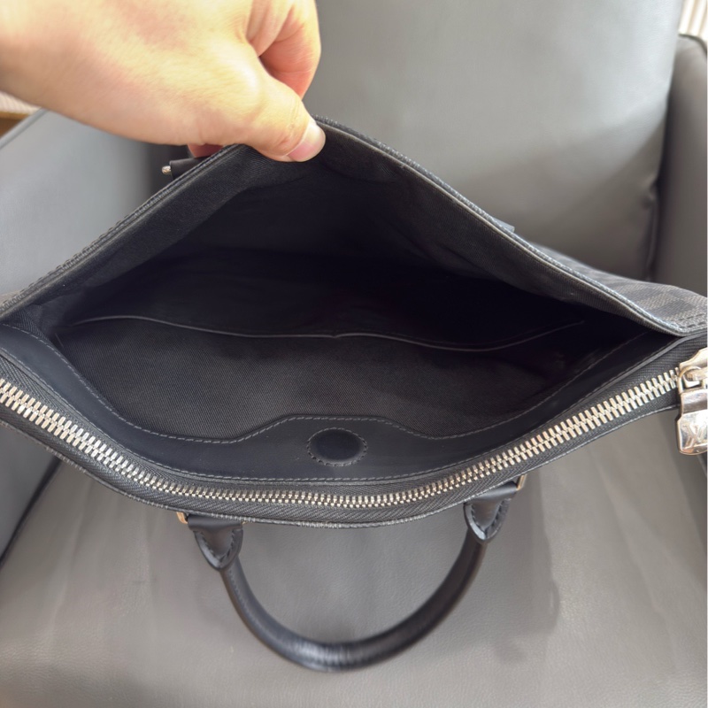 LV 路易威登 黑色棋盤格手提公文包 電腦包 尺寸35x37 。-12