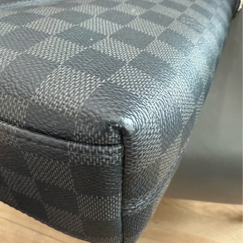 LV 路易威登 黑色棋盤格手提公文包 電腦包 尺寸35x37 。-14