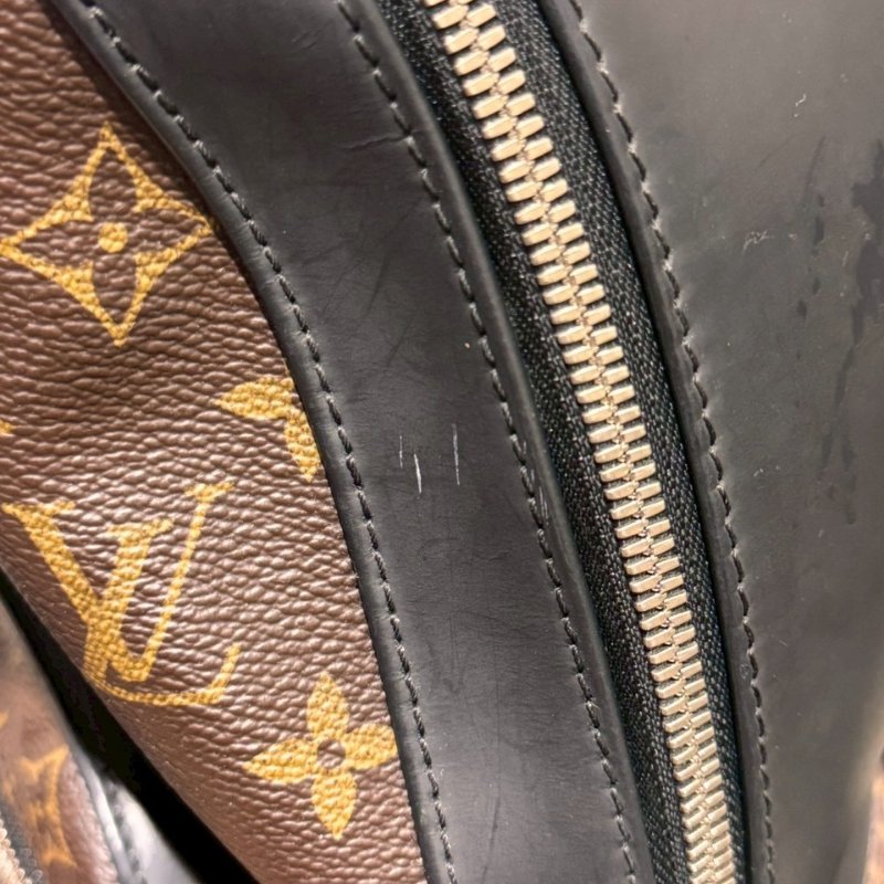 Louis Vuitton Josh 後背包-11