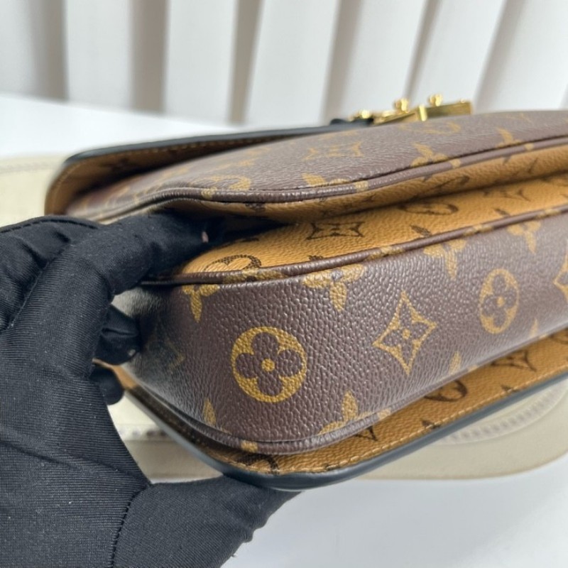 LV路易威登 25年全套 Pochette Metis拼色郵差包 經典焦糖色老花拼色郵差 皮質手感好 內裡乾淨 手提單肩斜挎都可以 日常通勤百搭 容量實用-9