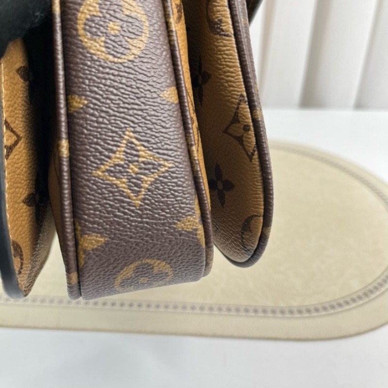 LV路易威登 25年全套 Pochette Metis拼色郵差包 經典焦糖色老花拼色郵差 皮質手感好 內裡乾淨 手提單肩斜挎都可以 日常通勤百搭 容量實用-11