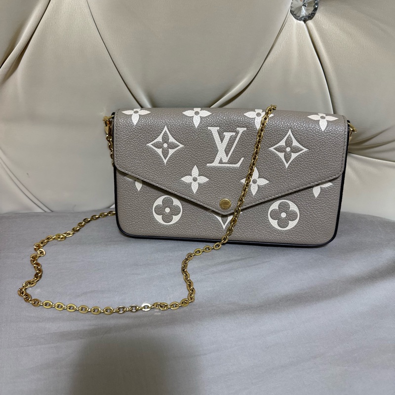 LV  Félicie Pochette M82610 三合一 斑鳩灰/奶油色-3