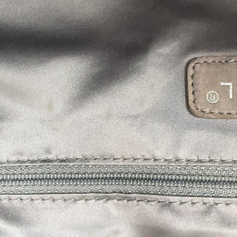 CHANEL炭灰色羊皮拚毛呢肩背包A49559-26