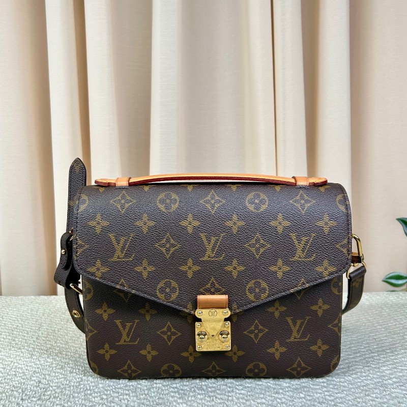 LV路易威登老花Metis郵差包 芯片款 經典老花配色 肩帶可調節 可單肩可斜挎可手提 容量實用 日常百搭-5