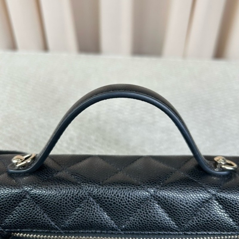 香奈兒Chanel黑金荔枝皮LP飯盒盒子包 肩帶菱格紋 鏈條肩帶 可單肩可斜挎可手提 小巧可愛百搭 精緻感十足-16