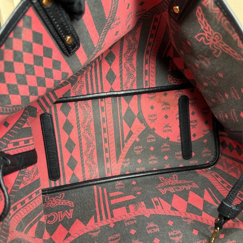 MCM干邑色拼黑色老花滿印子母包托特包 干邑色拼黑色 雙面可用 容量大 日常通勤百搭實用-11