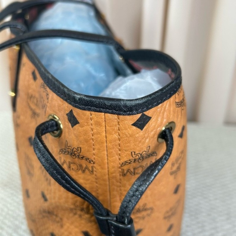 MCM干邑色拼黑色老花滿印子母包托特包 干邑色拼黑色 雙面可用 容量大 日常通勤百搭實用-12