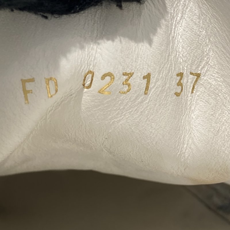 LOUIS VUITTION 路易威登 WHITE TIME OUT SNEAKERS 低筒運動鞋 皮革 白色 金釦-11