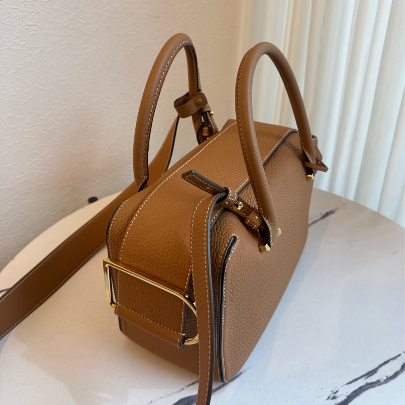 Delvaux 金棕色金大D釦拉鏈手提兩用包 貴婦必備😻-0