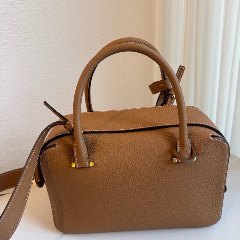 Delvaux 金棕色金大D釦拉鏈手提兩用包 貴婦必備😻-1