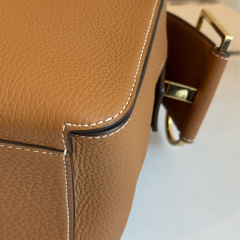 Delvaux 金棕色金大D釦拉鏈手提兩用包 貴婦必備😻-6