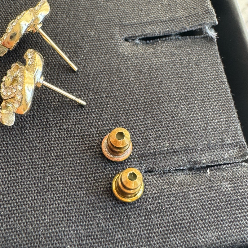 Chanel 淡金鑽小雙C耳環  氣質典雅❤️‍🔥-7