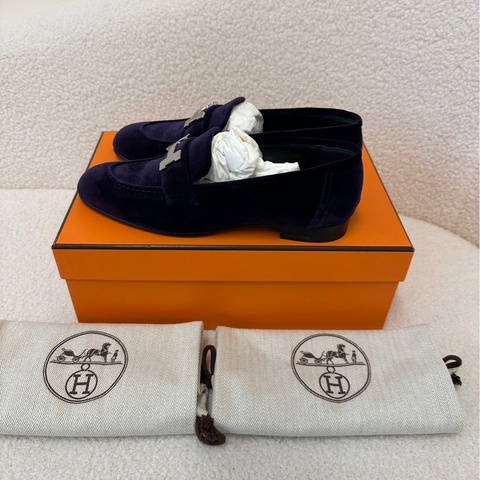HERMÈS愛馬仕 全新 H扣37碼麂皮鞋