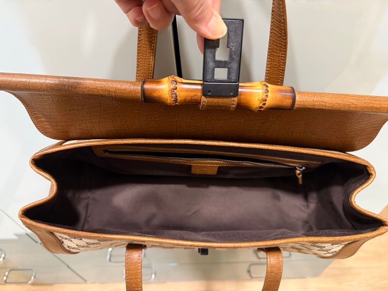 Gucci 駝緹花竹節下蓋手提包-12