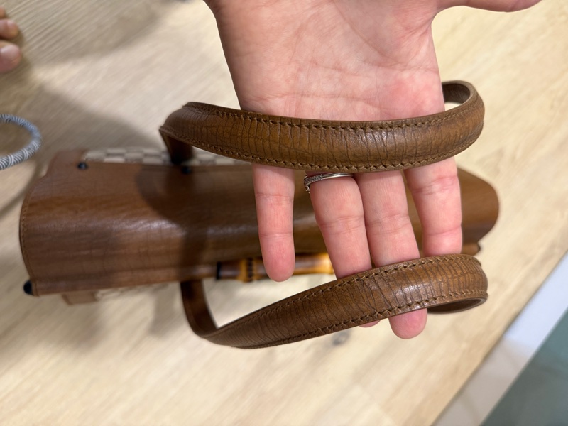 Gucci 駝緹花竹節下蓋手提包-16