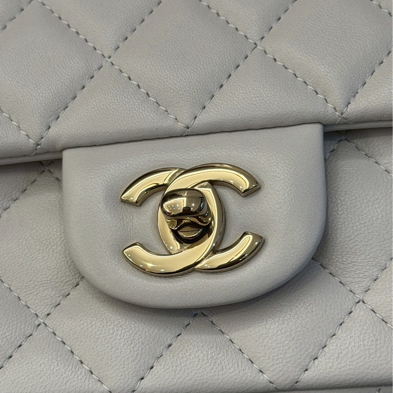 香奈兒白灰CF MINI-8