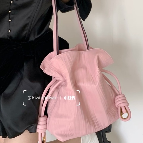 LOEWE Flamenco櫻花粉 福袋肩背包25*27 98新配件塵袋