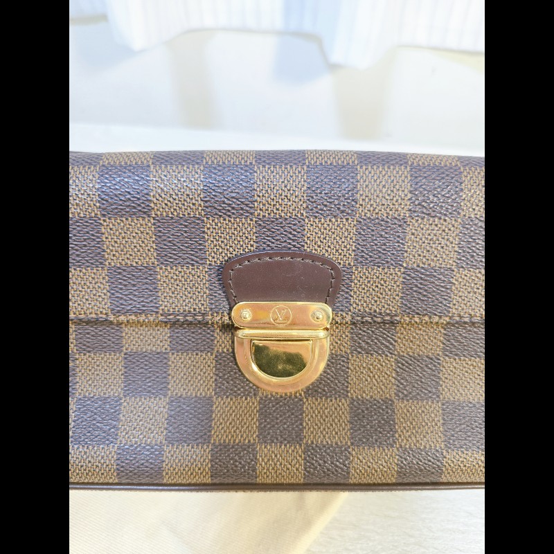 Louis Vuitton LV Damier 棋盤格 小肩背包 手拿包 復古款-2