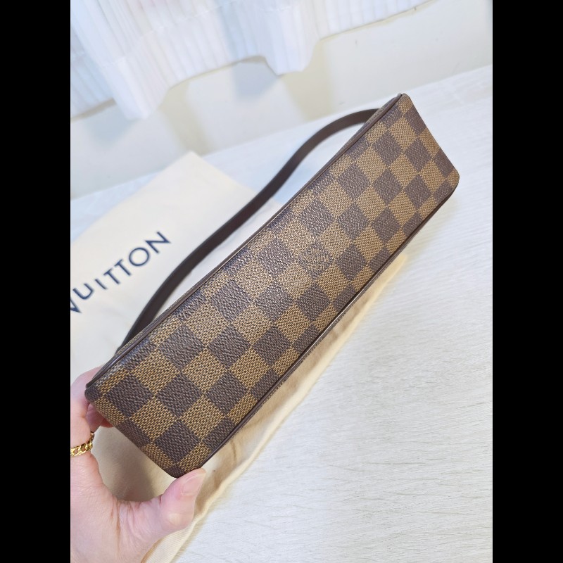Louis Vuitton LV Damier 棋盤格 小肩背包 手拿包 復古款-5