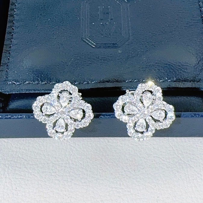 Harry Winston 海瑞溫斯頓 loop系列 鉑金滿鑽耳夾，大號款-1