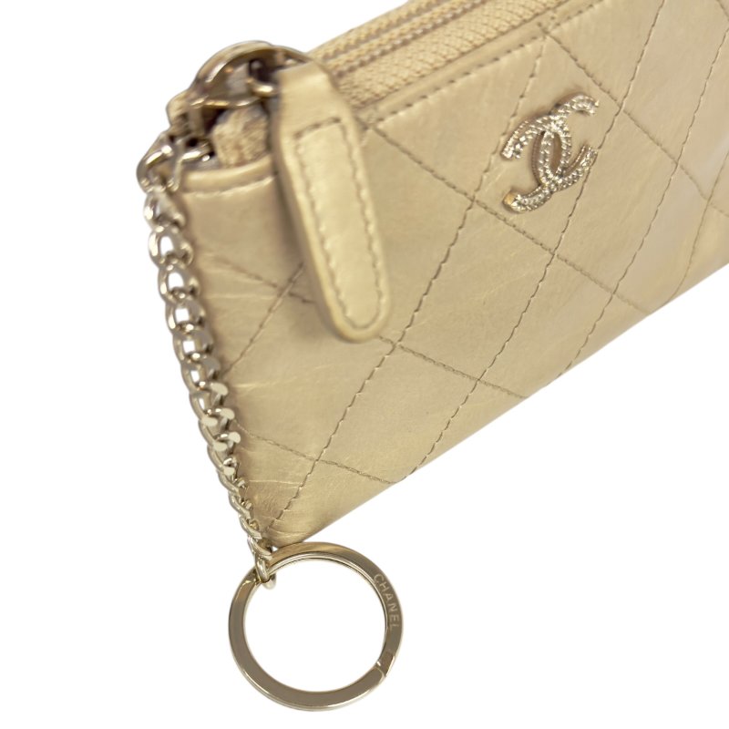 CHANEL CC 拉鏈小包-2