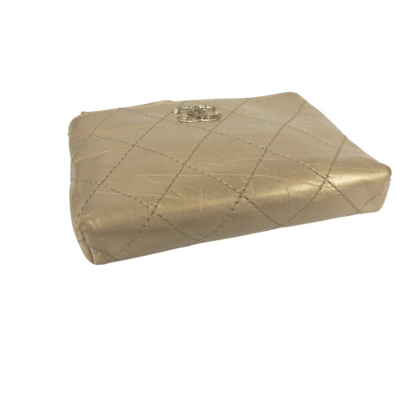 CHANEL CC 拉鏈小包-9