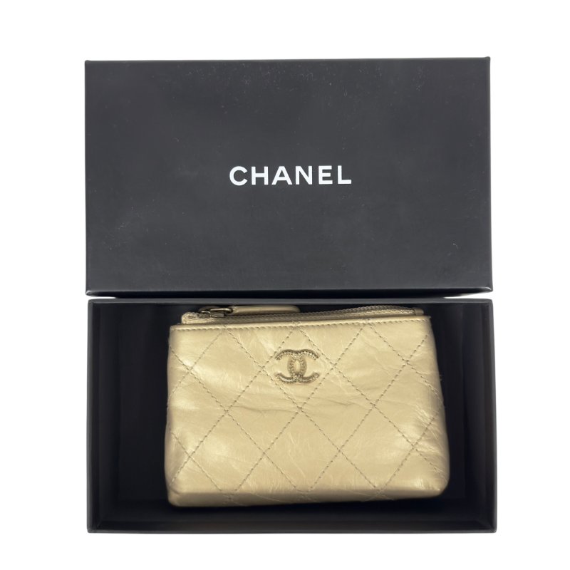 CHANEL CC 拉鏈小包-19