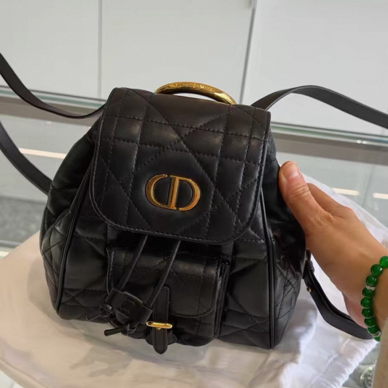 Dior caro黑金書包小號-1