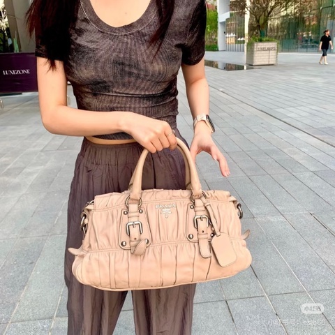 PRADA 粉色金標手提肩背包38*18*11 98新配件塵袋