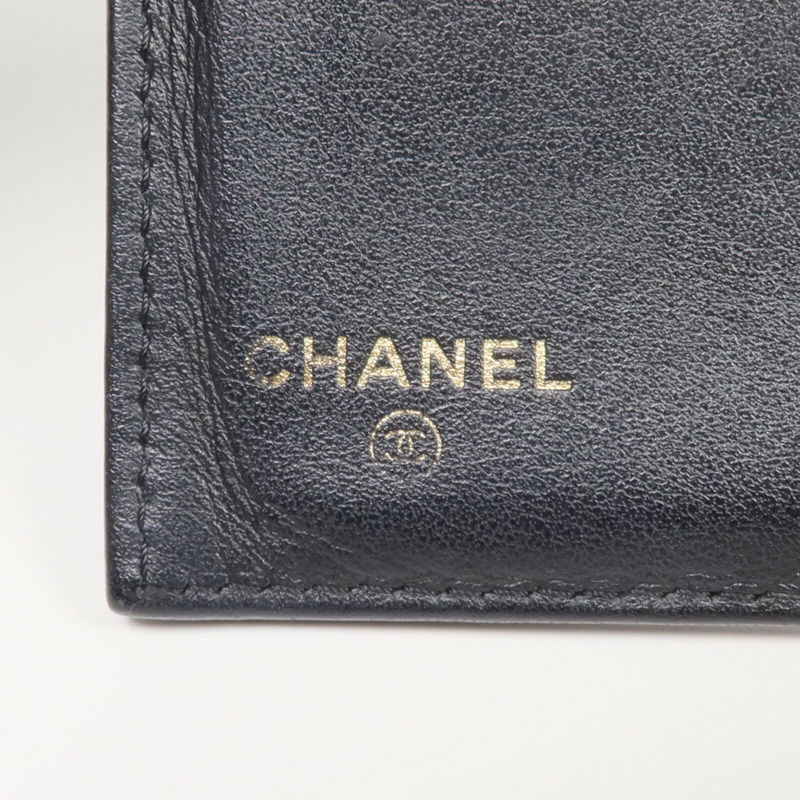 CHANEL 牛皮皮革Wallet金扣錢包-7