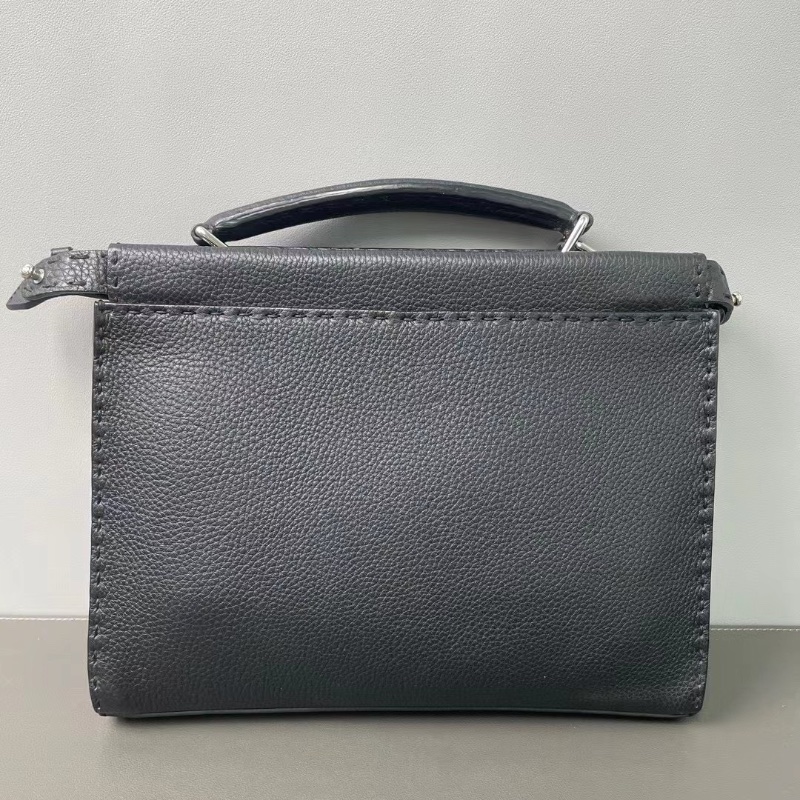 Fendi peekaboo fit公事包黑色28*21*6  98新肩帶塵袋-7