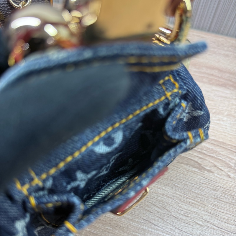 LV 2005年稀有限量丹寧牛仔蛙口鱷魚皮革是手提包-24