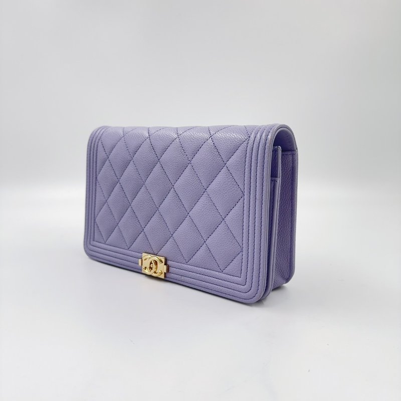 CHANEL薰衣草粉紫色荔枝牛皮淡金釦BOY WOC-1