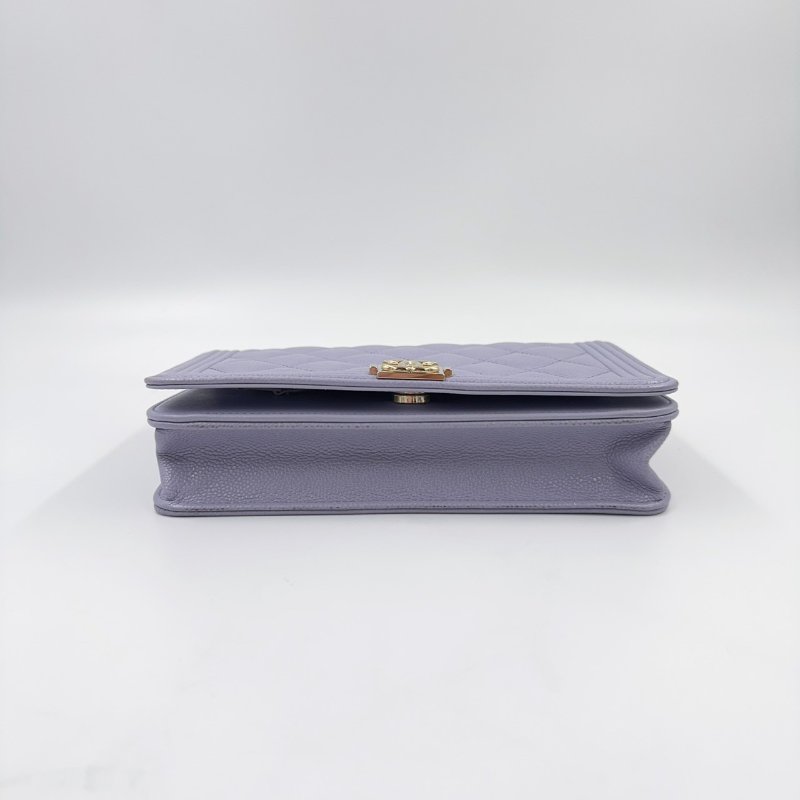 CHANEL薰衣草粉紫色荔枝牛皮淡金釦BOY WOC-4