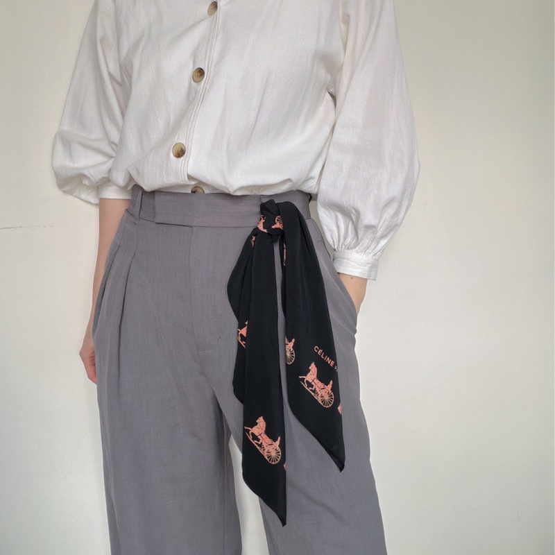 Celine 黑色馬車圖案絲巾思琳 方巾 小領巾-2