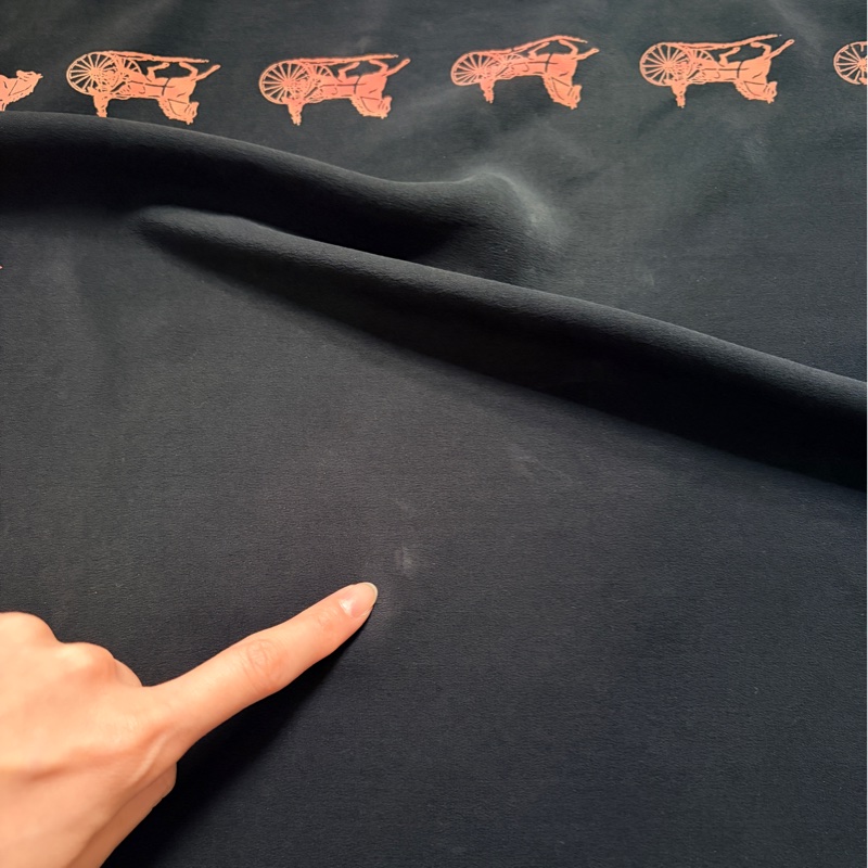 Celine 黑色馬車圖案絲巾思琳 方巾 小領巾-12