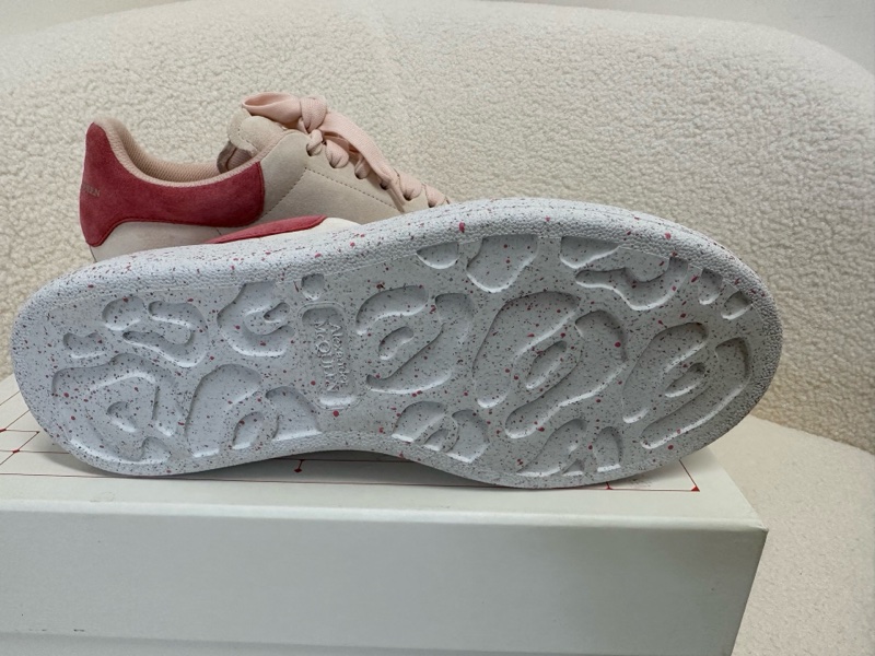 Alexander McQueen 麥昆女款運動鞋，37碼，全新正品。-4