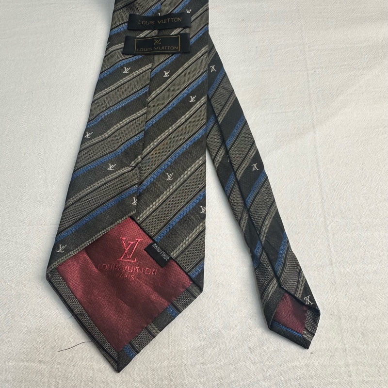 Louis Vuitton 深灰底藍色條紋LV LOGO 領帶 領結 絲綢 （中古）-2
