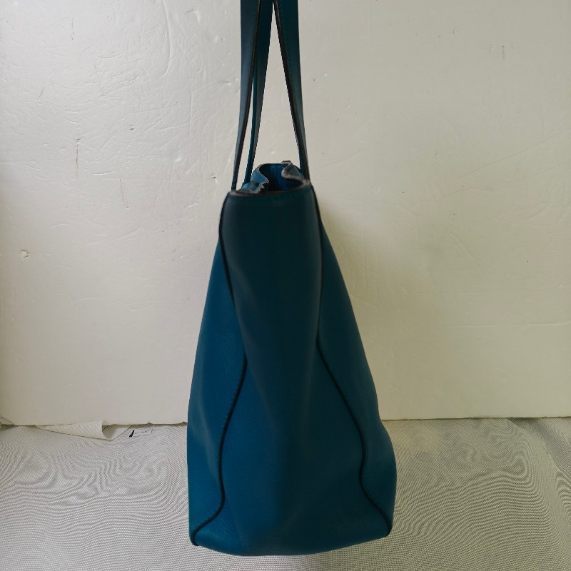 🫅女神購物節狂降（原$16800）‼️只到3/15⏰㊣✨ LOEWE ✨羅威 土耳其藍 湖水藍  小牛皮 托特包 手提包/二手包/二手精品🌳二手樹屋🌳-4