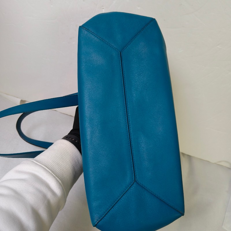 🫅女神購物節狂降（原$16800）‼️只到3/15⏰㊣✨ LOEWE ✨羅威 土耳其藍 湖水藍  小牛皮 托特包 手提包/二手包/二手精品🌳二手樹屋🌳-5