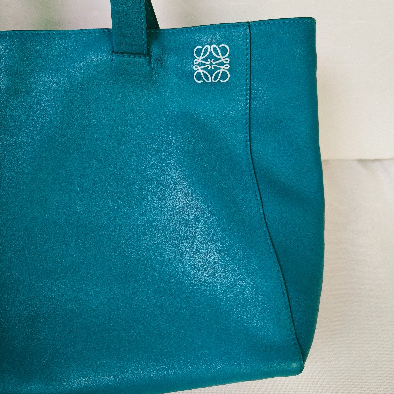 🫅女神購物節狂降（原$16800）‼️只到3/15⏰㊣✨ LOEWE ✨羅威 土耳其藍 湖水藍  小牛皮 托特包 手提包/二手包/二手精品🌳二手樹屋🌳-14