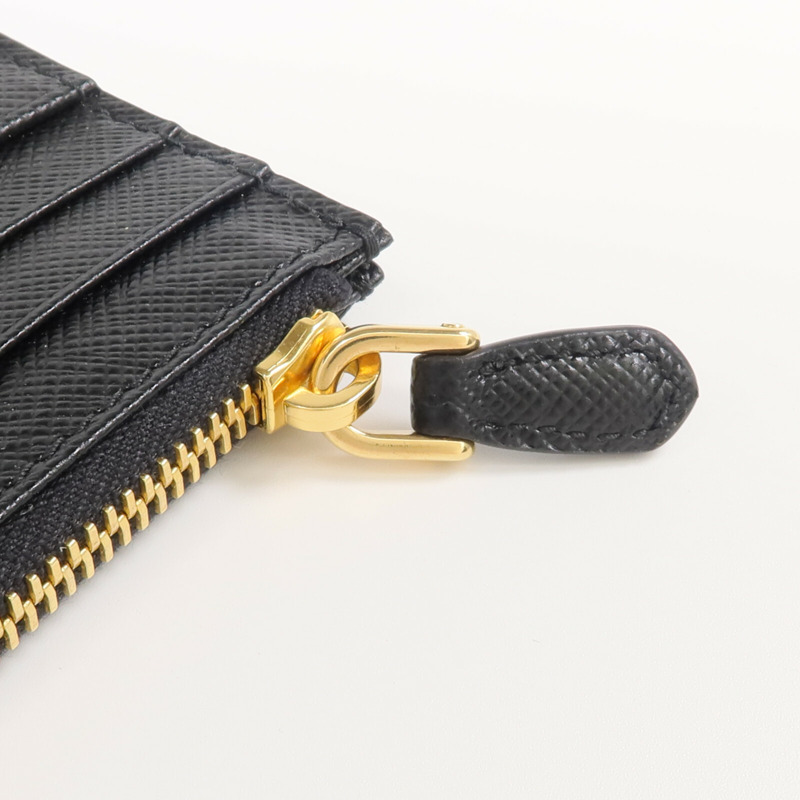 PRADA 牛皮皮革Coin Card Holder金扣卡片套/鎖匙包-10