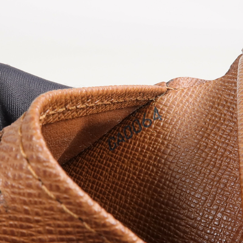 LOUIS VUITTON Monogram Bi-fold Wallet錢包-8