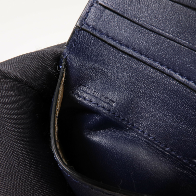 GIVENCHY 牛皮皮革Pandora Trifold Wallet銀扣錢包-14