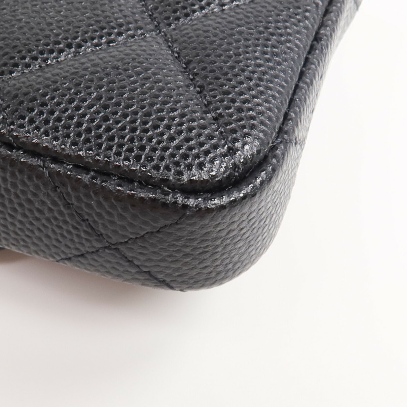 CHANEL 牛皮皮革Waist Bag金扣腰包-13