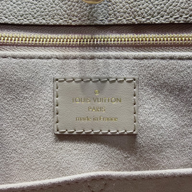 LV OnTheGo MM大象灰托特包-7