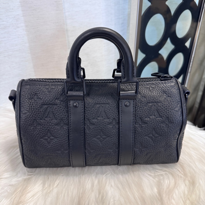 LV Keepall25 黑牛皮手提斜背波士頓包 晶片款-1