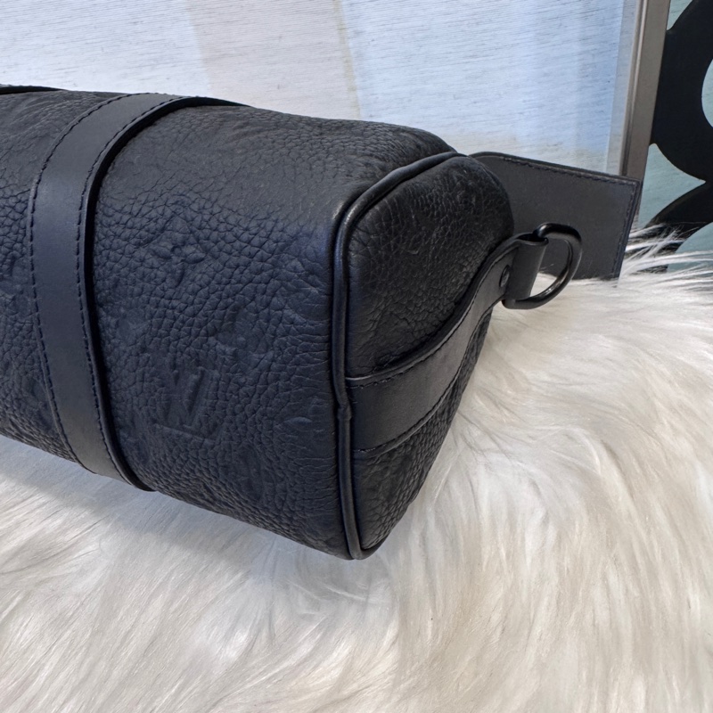 LV Keepall25 黑牛皮手提斜背波士頓包 晶片款-6